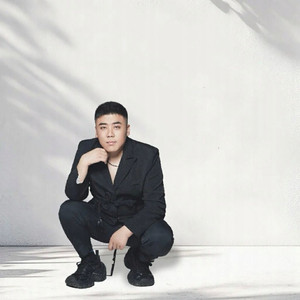 胸⋯啊⋯嗯～出奶了日本
